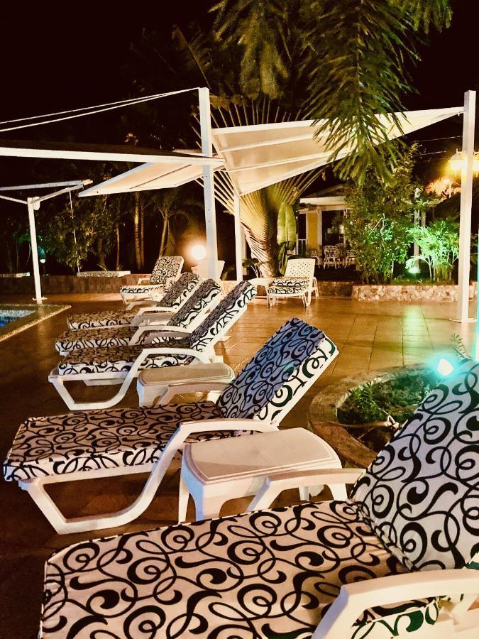 Hotel Casa Amarilla Et Restaurant Punta Chame Bagian luar foto
